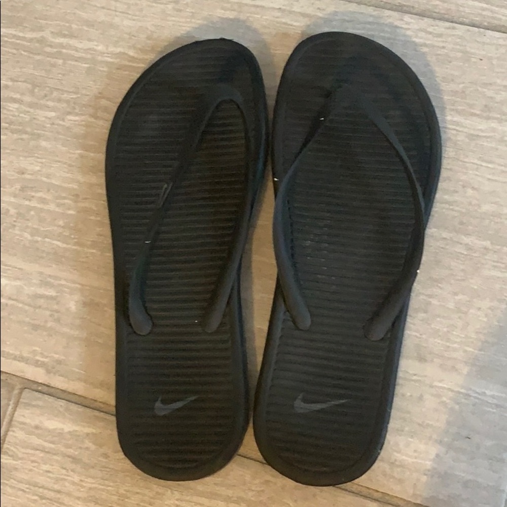Nike Flip Flops